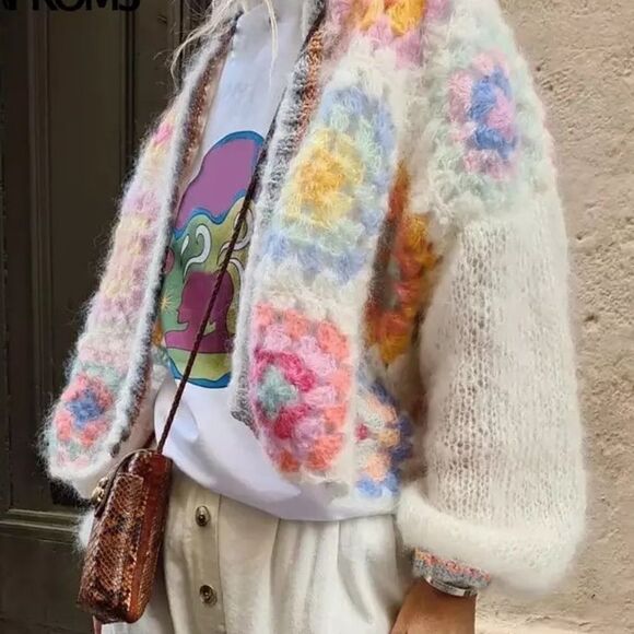 Stunning Handmade Cardigan - Picture 3 of 6